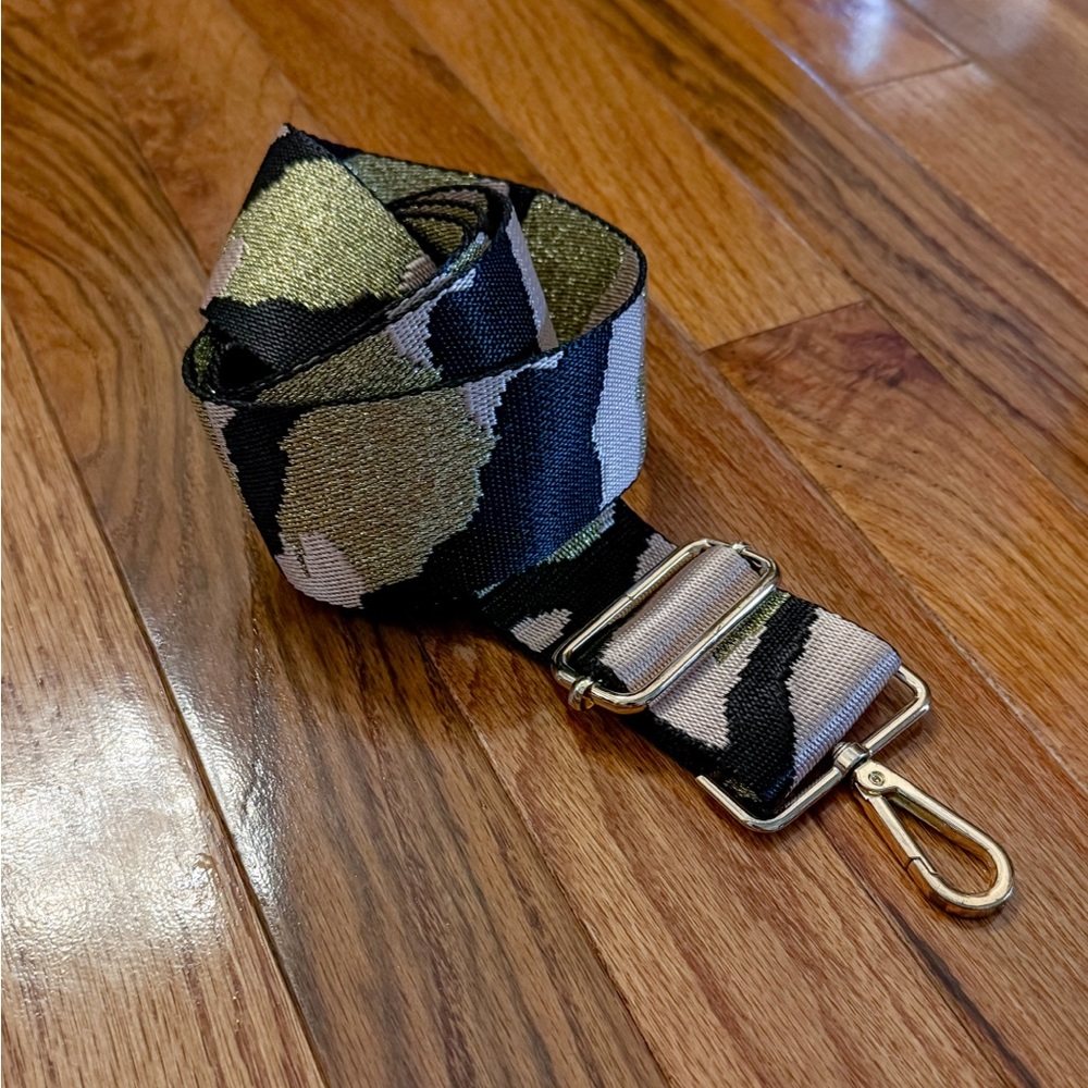 Camo Pink and Gold Bag Strap